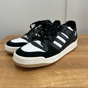 ADIDAS MENS FORUM LOW SNEAKER, 9.5